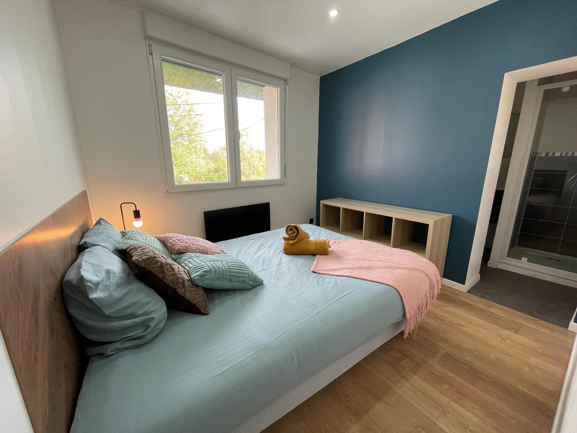 Les 3 Suites - 6 Personnes - 3 Chambres Avec Sdb Privatives Lens Exterior photo